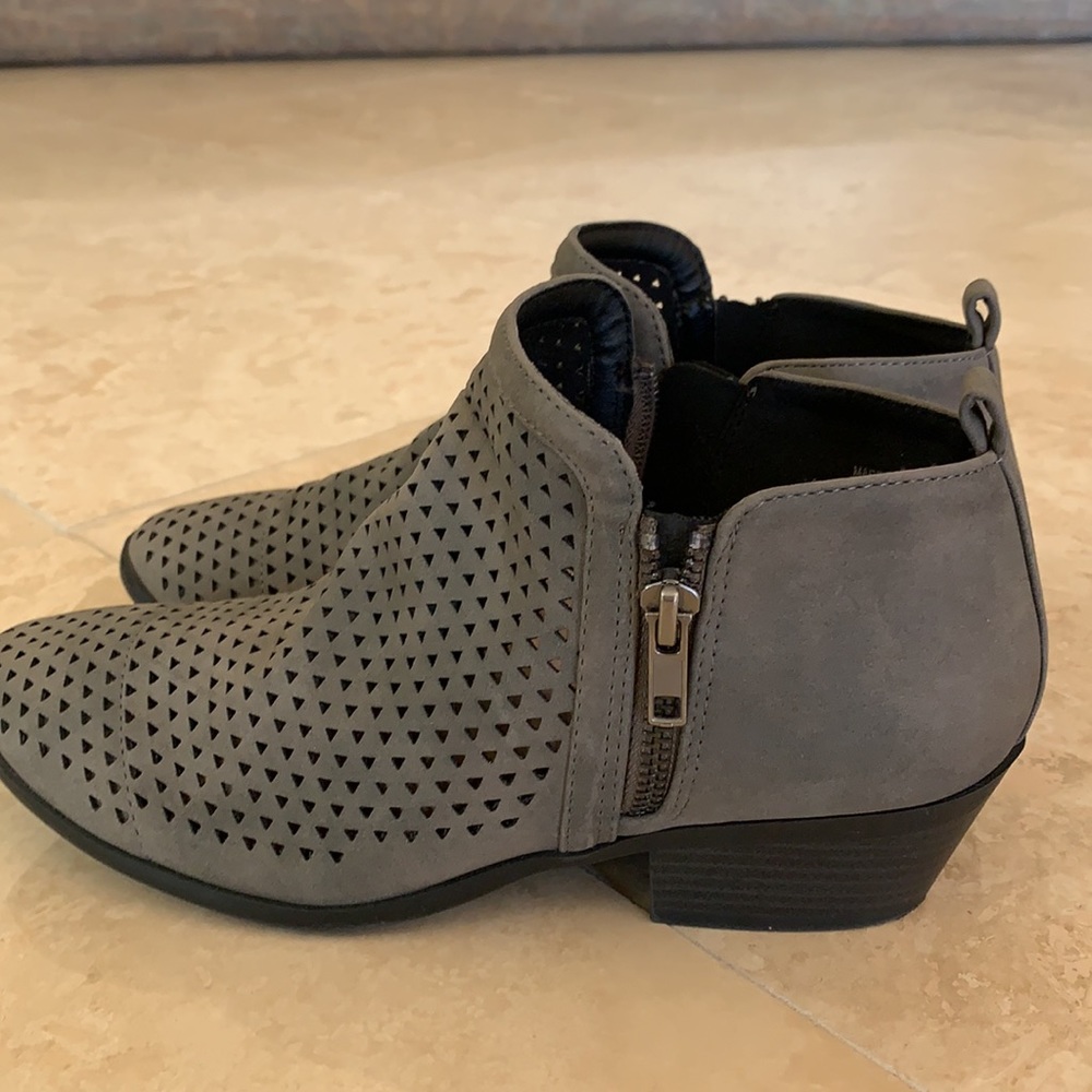 Coconuts By Matisse Booties - image 4